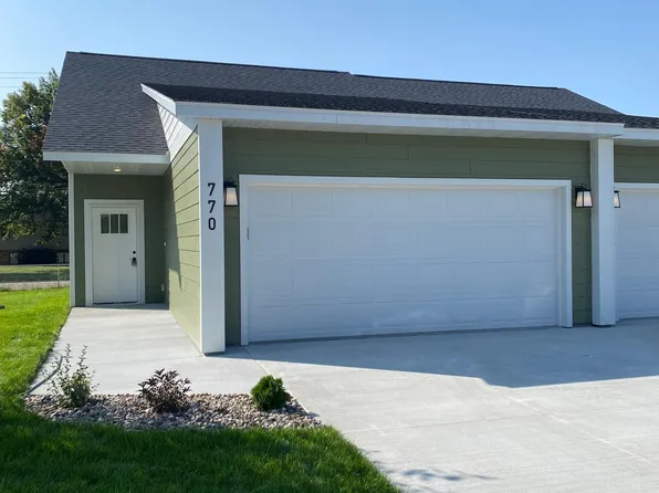770 Neville Ct SE, Rochester, MN 55904