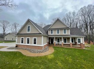 9364 Ellis Rd, Clarkston, MI 48348