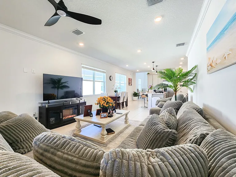 2322 Antarus Dr NW — Photo 20