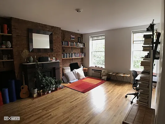 Rented by Citi Habitats | media 11