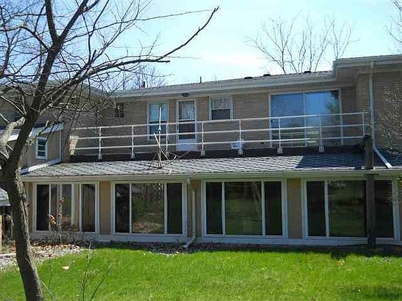 3rd image of 1146 Gary Ct