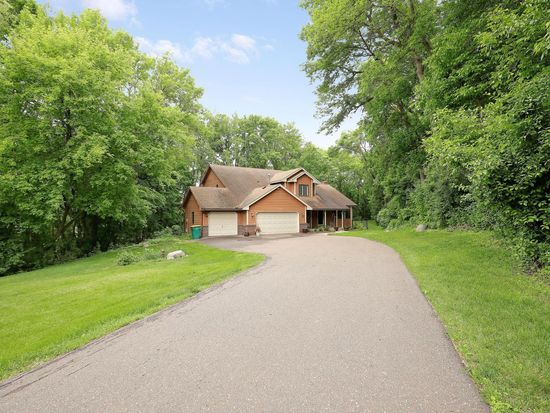 655 Trails End Rd, Minnetrista, MN 55364