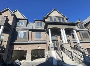 39 Selfridge Way, Whitby, ON L1N0N9