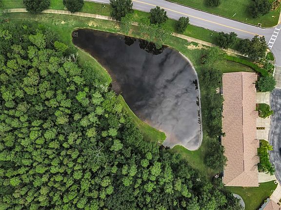 4th image of 1553 ARLINGTON OAKS COURT