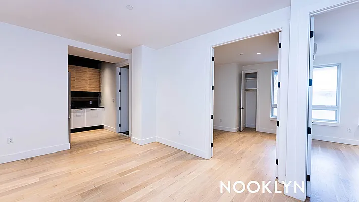 Rented by Nooklyn NYC LLC | media 60