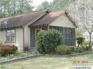 2604 S 11th St, Gadsden, AL 35904