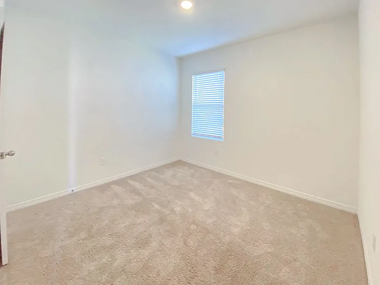 1501 Fox Squirrel Dr — Photo 12
