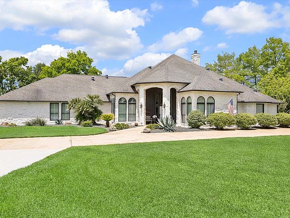 2nd image of 4419 Diamond Springs Dr