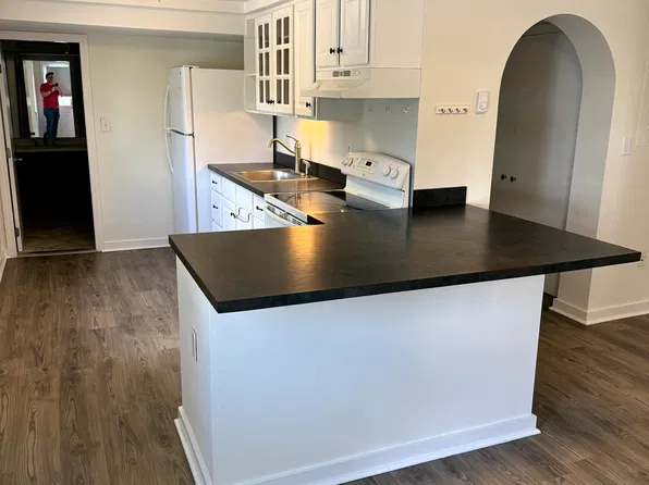 3 Mayhew St #2, Framingham, MA 01702