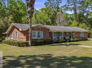639 S Wayne St, Jesup, GA 31546