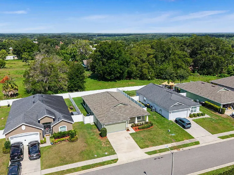 7918 Chestnut View Dr — Photo 24