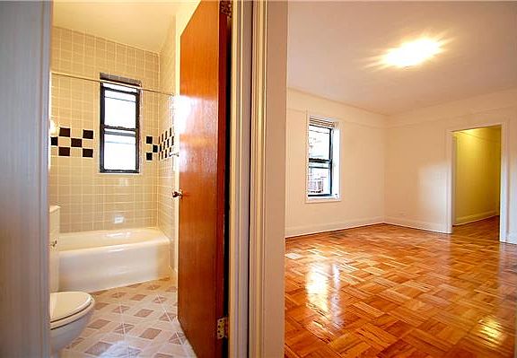 2nd image of 4342 45th St APT 3O