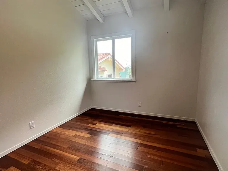 826 Kealahou St — Photo 5