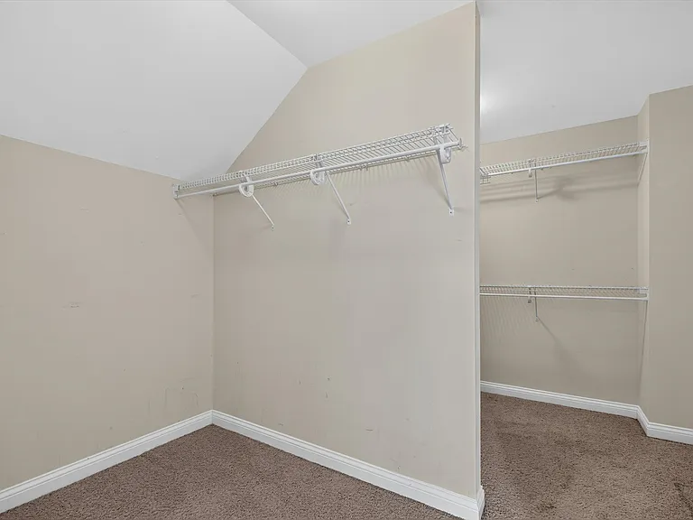 13636 Falcon Way — Photo 32