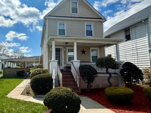 3509 Winfield Ave, Moosic, PA 18507