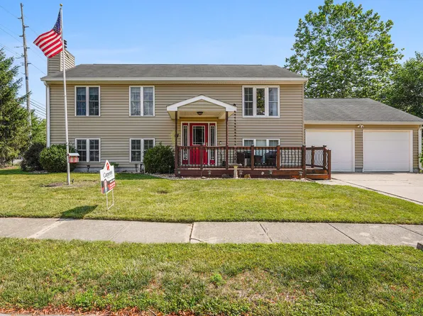 5601 Streamside Dr, Indianapolis, IN 46278