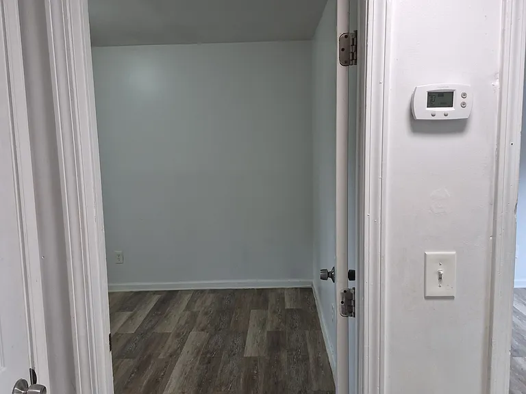 1277 Greenwich St SW #3 — Photo 13