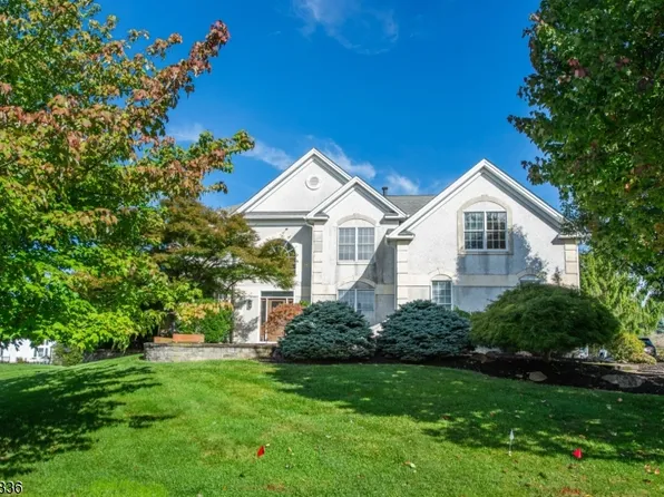 40 Vista Dr, Mount Olive Twp., NJ 07836