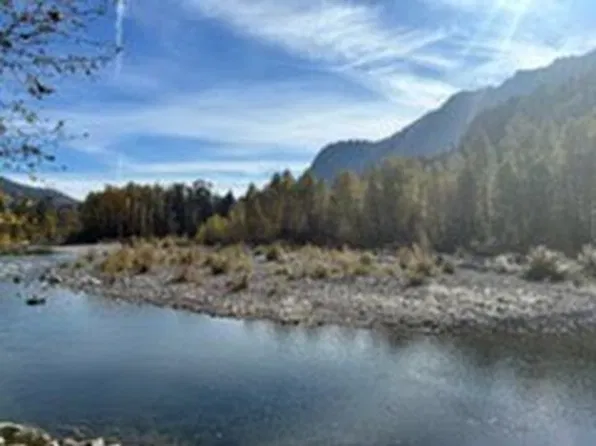 63401 NE 196th St, Baring, WA 98251