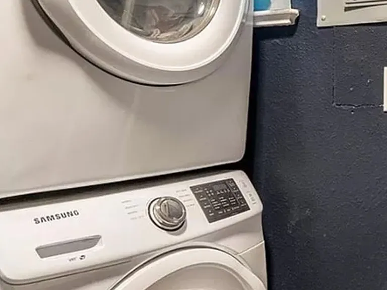 3351 Jasmine St — Photo 8
