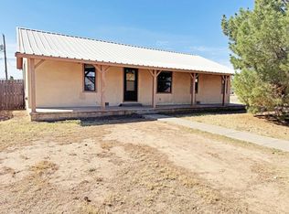 1106 W Eagle Pass St, Alpine, TX 79830
