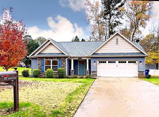 101 Windstone Dr, Greenwood, SC 29649