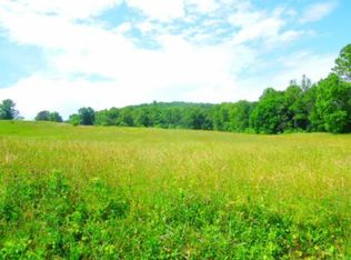 2041 Reedertown Rd, Byrdstown, TN 38549