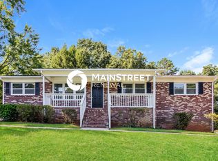 2419 Sandlewood Dr, Gastonia, NC 28054