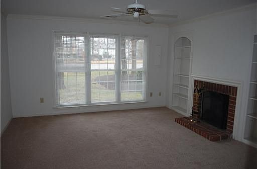 4th image of 107 E Sudbury Way