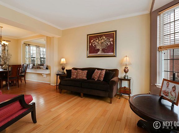 4th image of 9 Heron Ct
