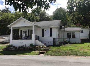 3 S Terrace Ave SE, Lindale, GA 30147