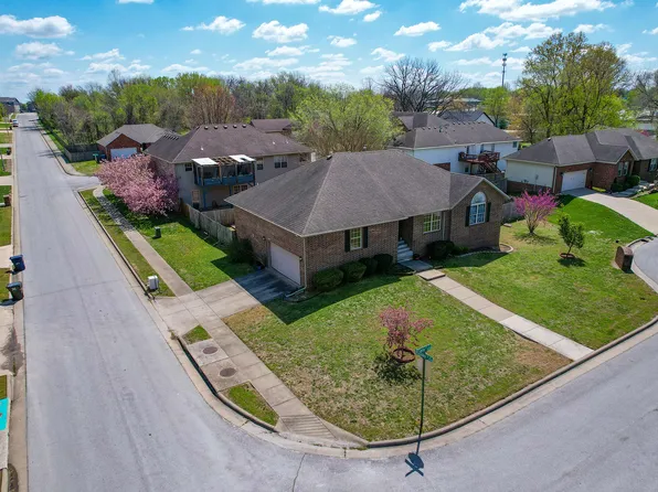 4064 S Ciara Court, Springfield, MO 65807