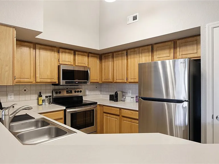 13001 Mulberry Park Dr #132 — Photo 18