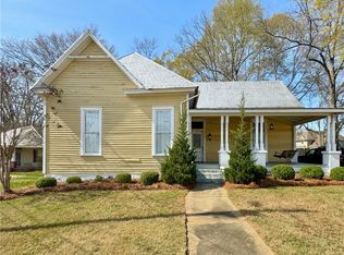 810 Torbert Blvd, Opelika, AL 36801