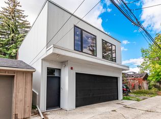 35 Curzon St, Toronto, ON M4M 3B3