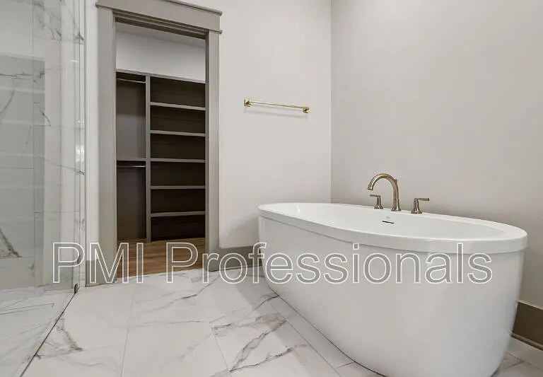 3419 John Richards Dr — Photo 20