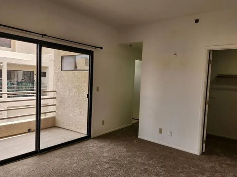 3827 Desert Marina Dr #213 — Photo 8