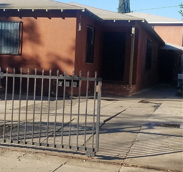 1st image of 1629 W 19th St