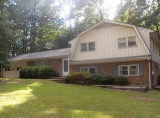 2802 Chippendale Trl, Sanford, NC 27330
