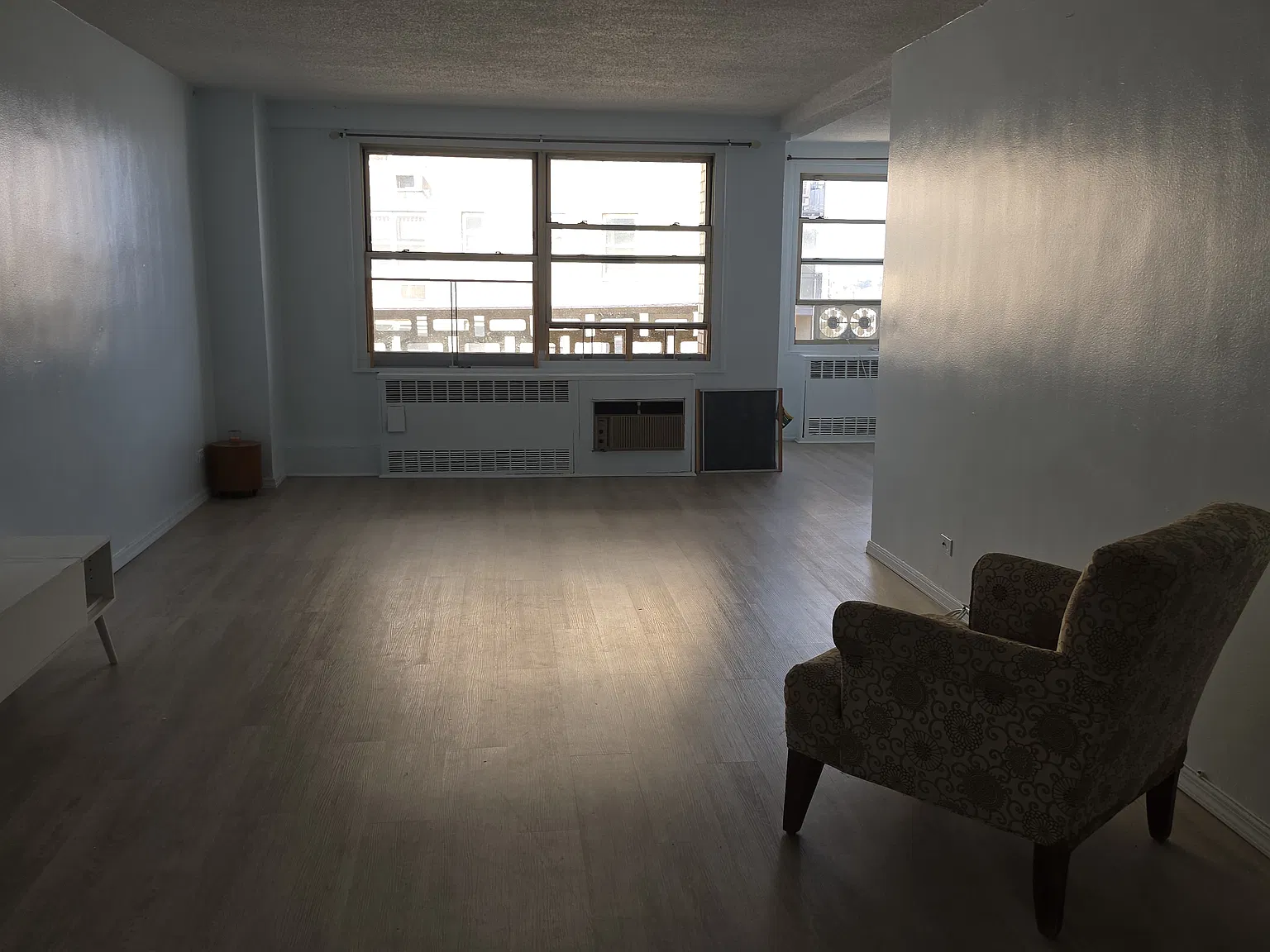 Studio, 600 sqft, $1,995 — Photo 2