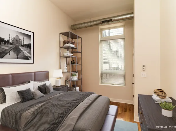 683 N Milwaukee Ave #306, Chicago, IL 60642