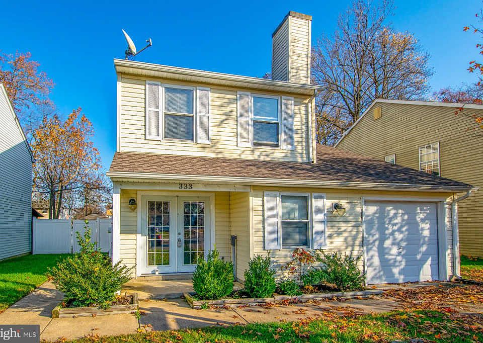 1st image of 333 Winterberry Dr