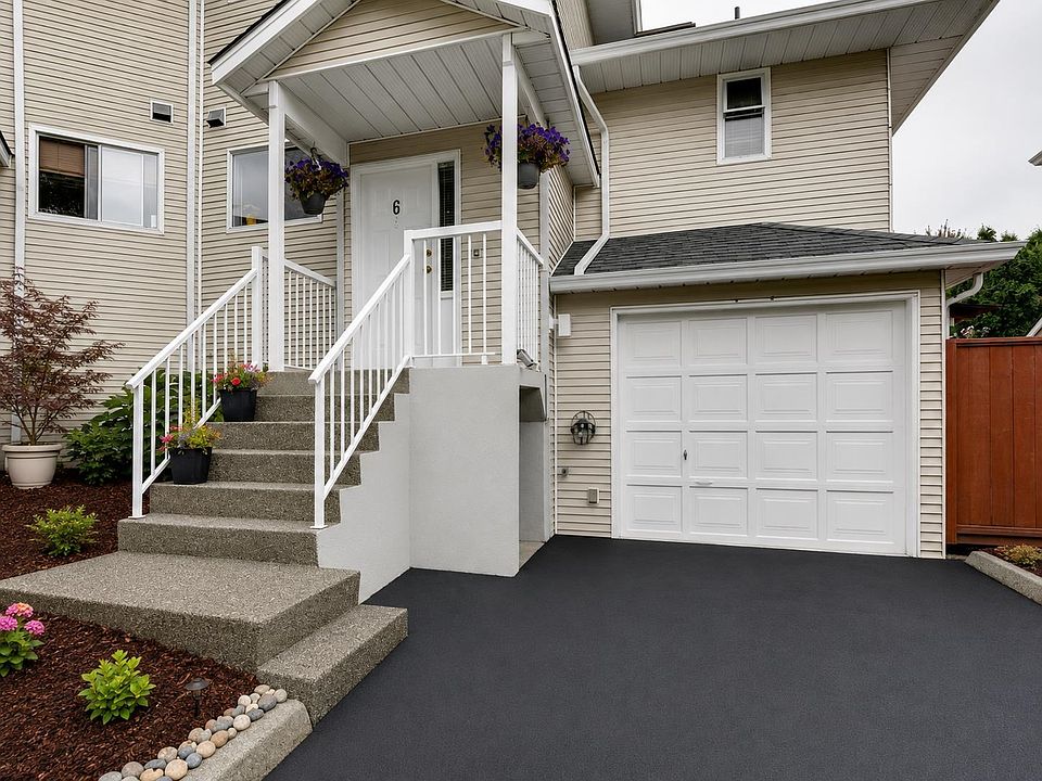 1st image of 19240 119th Ave #6