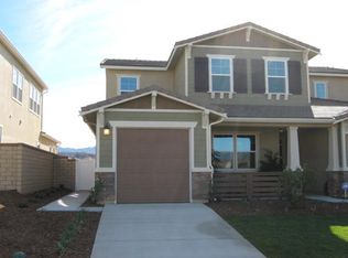 26404 Township St, Saugus, CA 91350