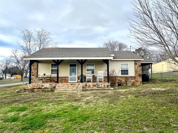 109 W Swanson St, McCurtain, OK 74944