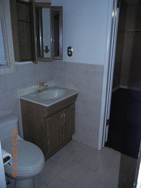 5th image of 9026 Swinton Ave