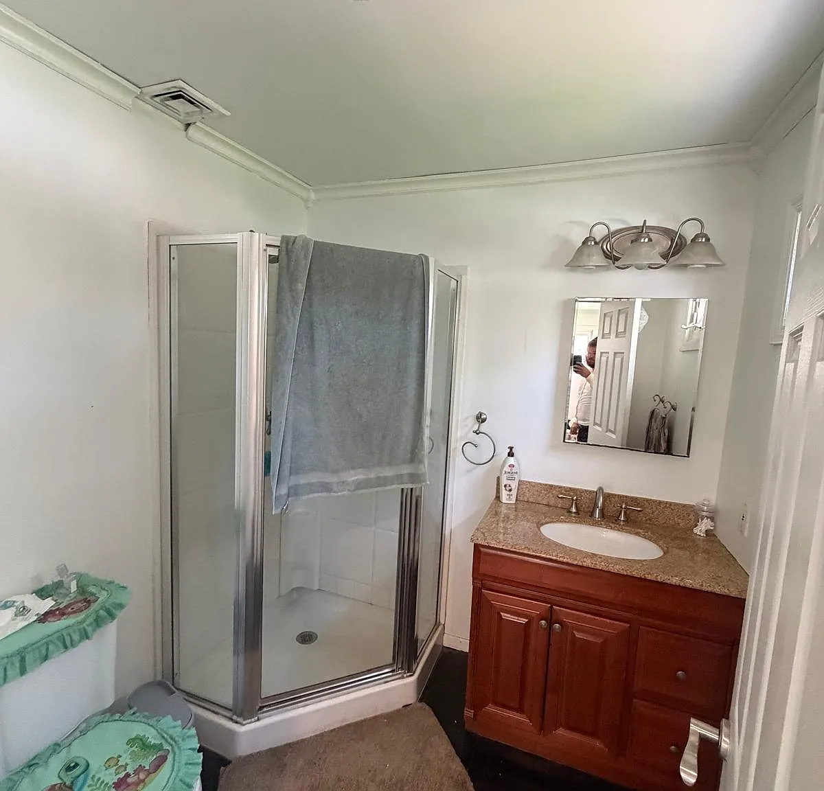 3 bed, $3,900 — Photo 4