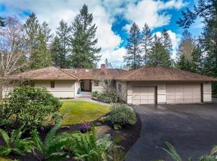 6332 NE Mitchell Ln, Bainbridge Island, WA 98110