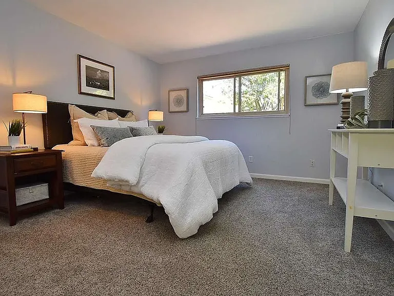 4325 Satinwood Dr — Photo 16