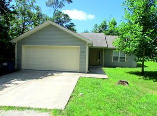 1004 Cedarwood Dr, Merriam Woods Village, MO 65740